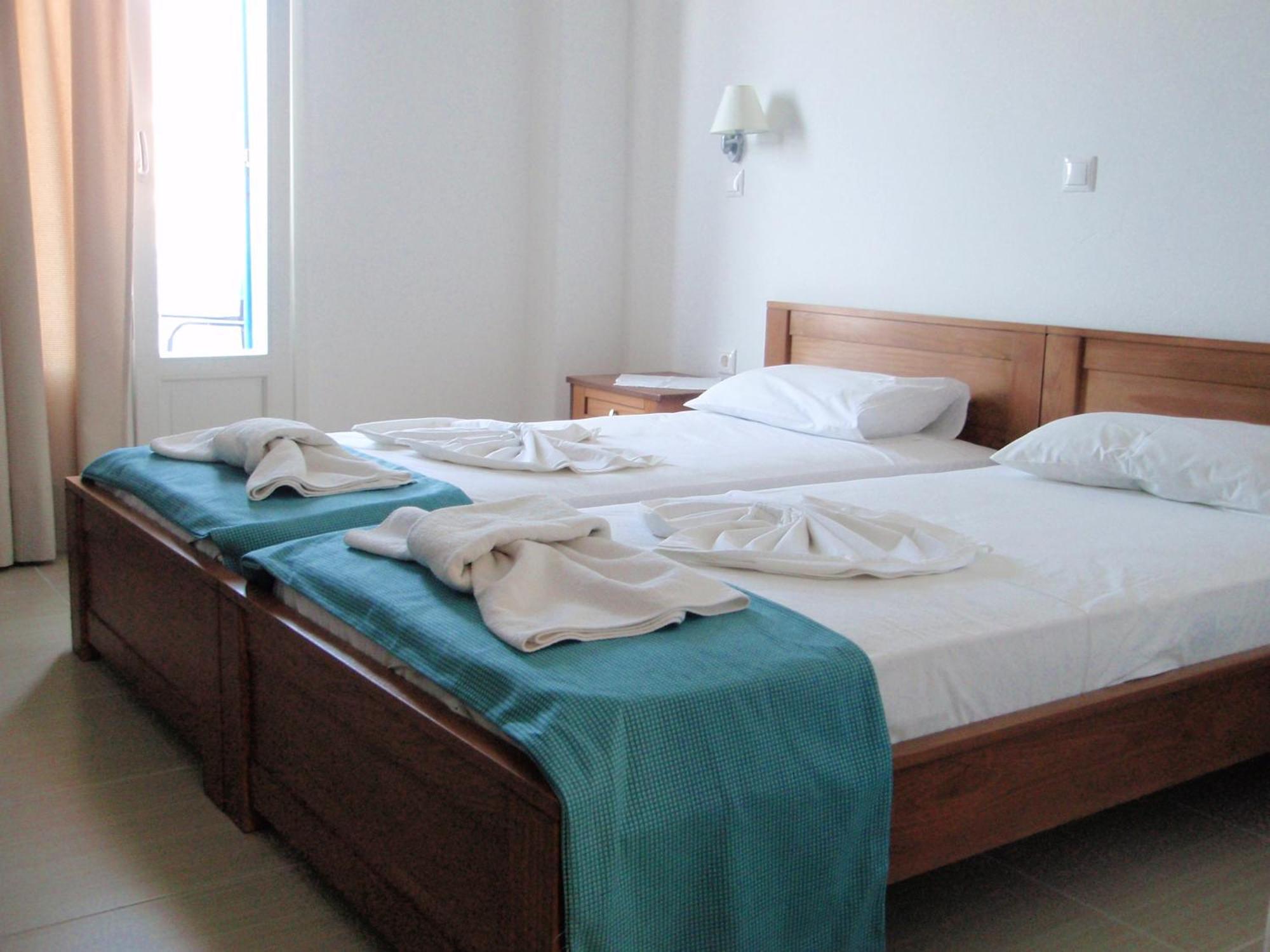 Mike Hotel Aegiali Pokój zdjęcie
