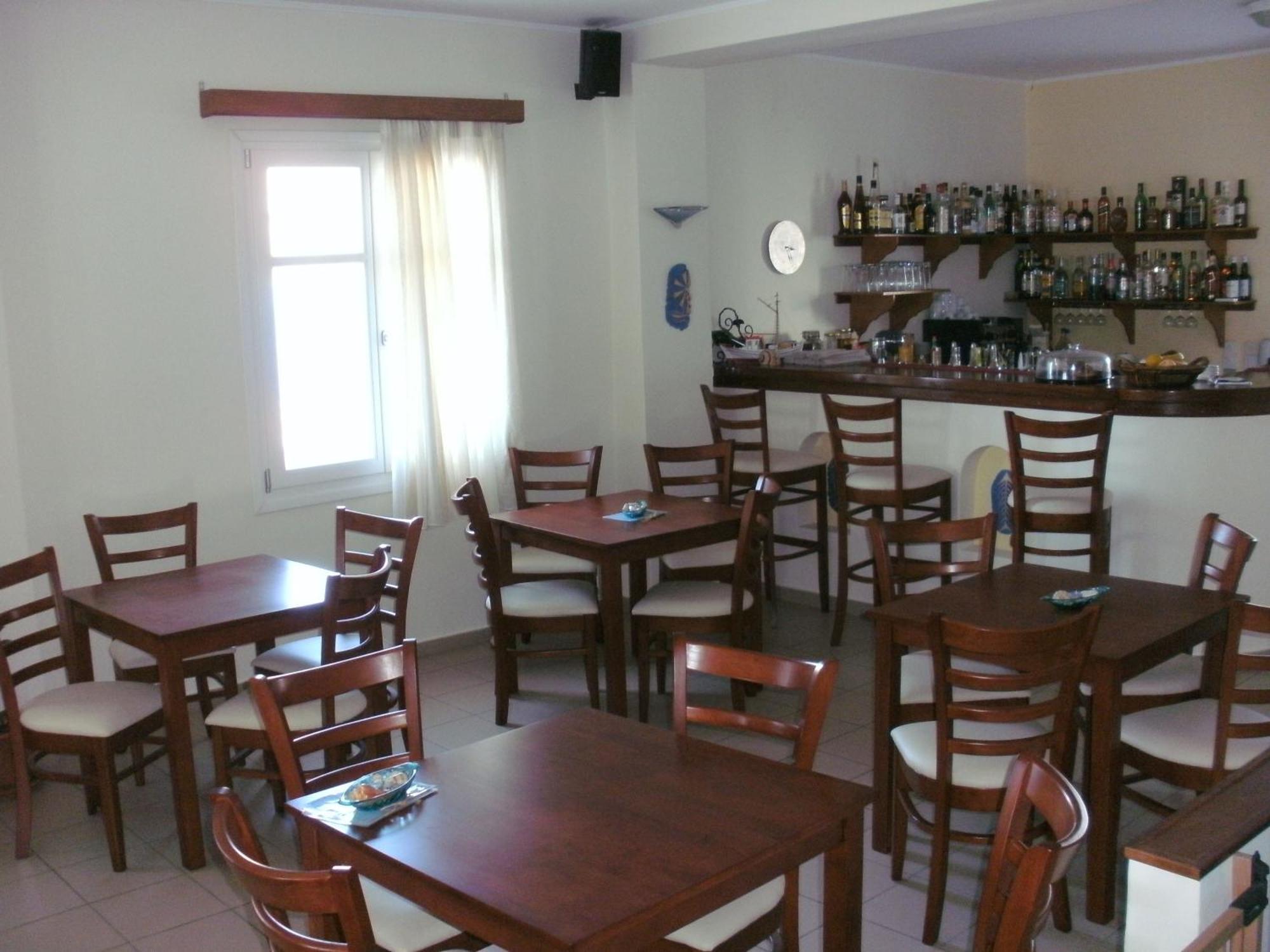 Mike Hotel Aegiali Zewnętrze zdjęcie